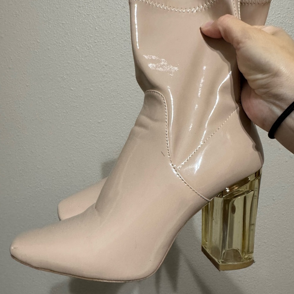 Elegant Pink Patent Leather Women's Boots